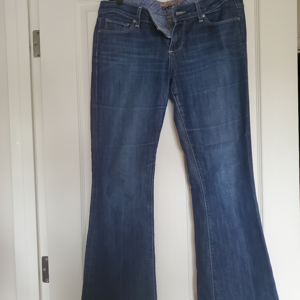Paige bootcut jeans